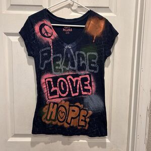 Mudd Juniors Tee Black Peace Love Hope Graffiti Size‎ Large Y2k